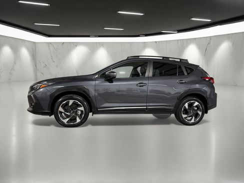 Used 2024 Subaru Crosstrek 2.5i Limited image 2