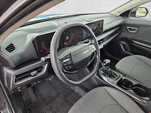 Used 2025 Kia K4 FWD image 10