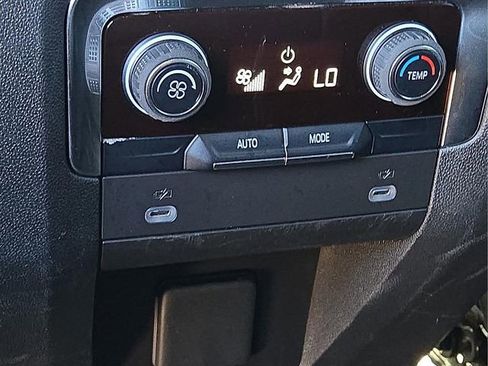 Used 2024 Chevrolet Tahoe LT image 16