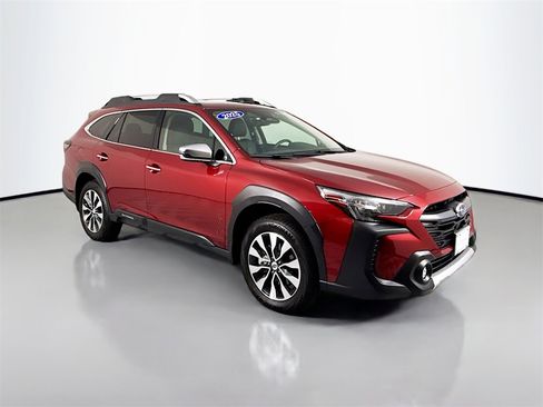 Used 2025 Subaru Outback Touring XT image 7
