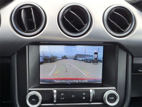 Used 2023 Ford Mustang Premium image 18