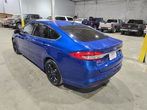 Used 2017 Ford Fusion SE image 8
