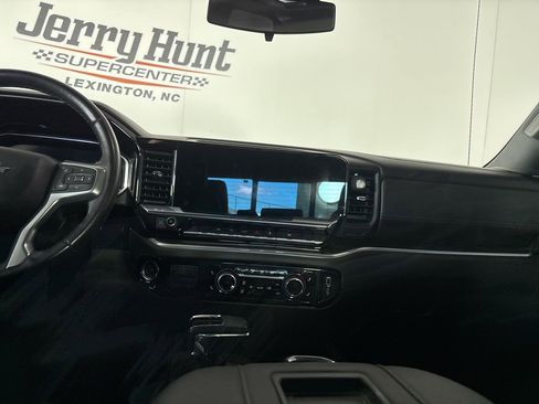 Used 2022 Chevrolet Silverado 1500 RST w/ Rally Edition AWD/4WD image 20