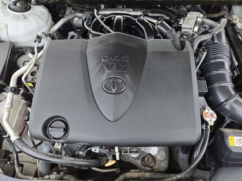 Used 2019 Toyota Avalon Limited w/ Advanced Safety Package FWD image 34
