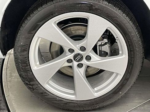 New 2025 Audi Q5 Premium Plus image 13