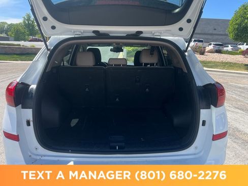 Used 2019 Hyundai Tucson Value FWD image 11