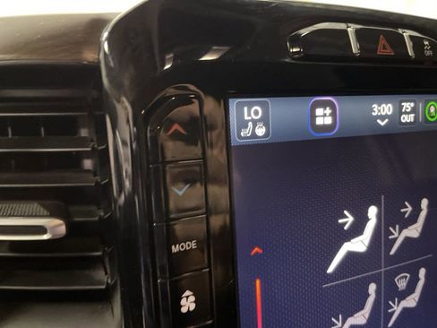 Used 2024 RAM 2500 Laramie image 35