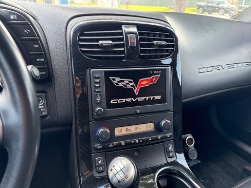 Used 2008 Chevrolet Corvette Z06 w/ Preferred Equipment Group RWD image 21