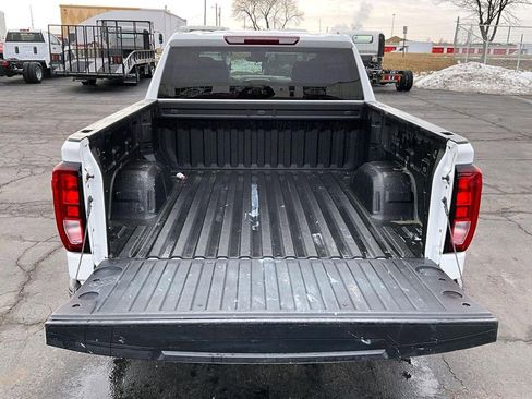 Used 2022 GMC Sierra 1500 Pro w/ Pro Value Package image 4