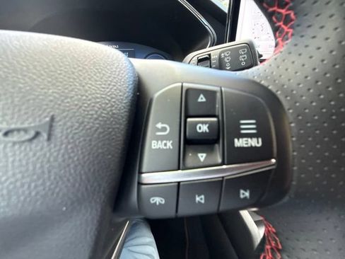 Used 2023 Ford Escape ST-Line Select w/ Tech Pack #2 AWD/4WD image 17