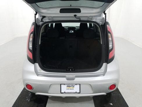 Used 2018 Kia Soul + image 30