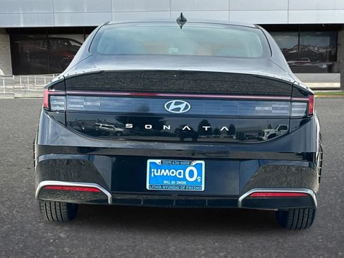 Used 2024 Hyundai Sonata SEL FWD image 8