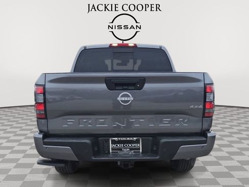 New 2026 Nissan Frontier SV w/ All-Weather Content Package AWD/4WD image 4