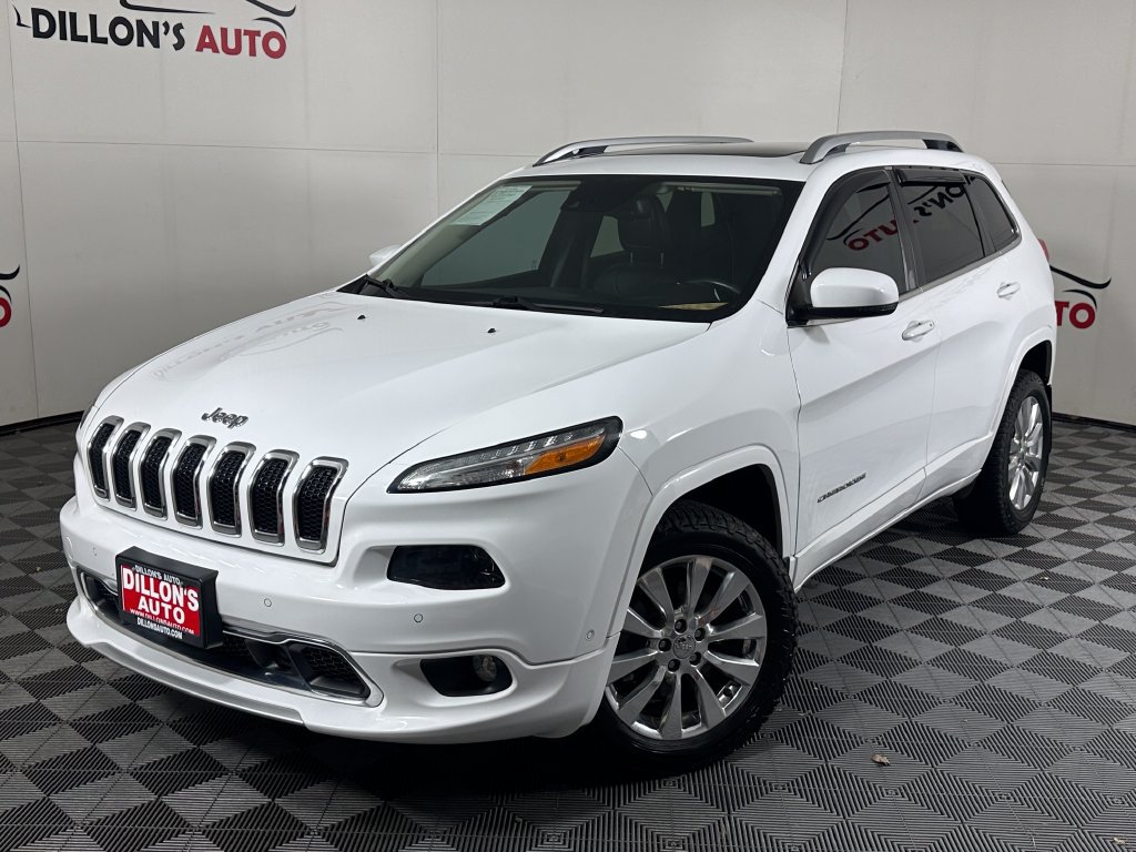 Used 2017 Jeep Cherokee Overland w/ Technology Group AWD/4WD image 1