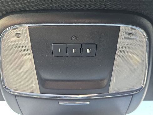 Used 2021 Dodge Charger R/T RWD image 30