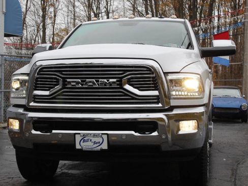 Used 2018 RAM 2500 Laramie w/ Snow Chief Group image 5