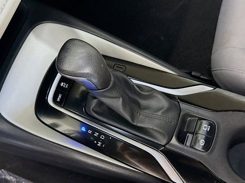 Used 2021 Toyota Corolla SE image 20