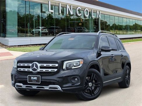 Used 2020 Mercedes-Benz GLB 250 4MATIC image 1