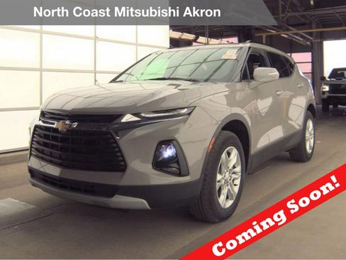 Used 2021 Chevrolet Blazer LT FWD image 1