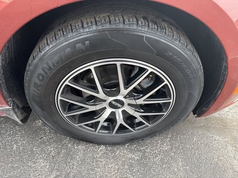 Used 2012 Chevrolet Cruze LT w/ All-Star Edition image 22