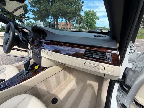 Used 2012 BMW 328i Convertible RWD image 49