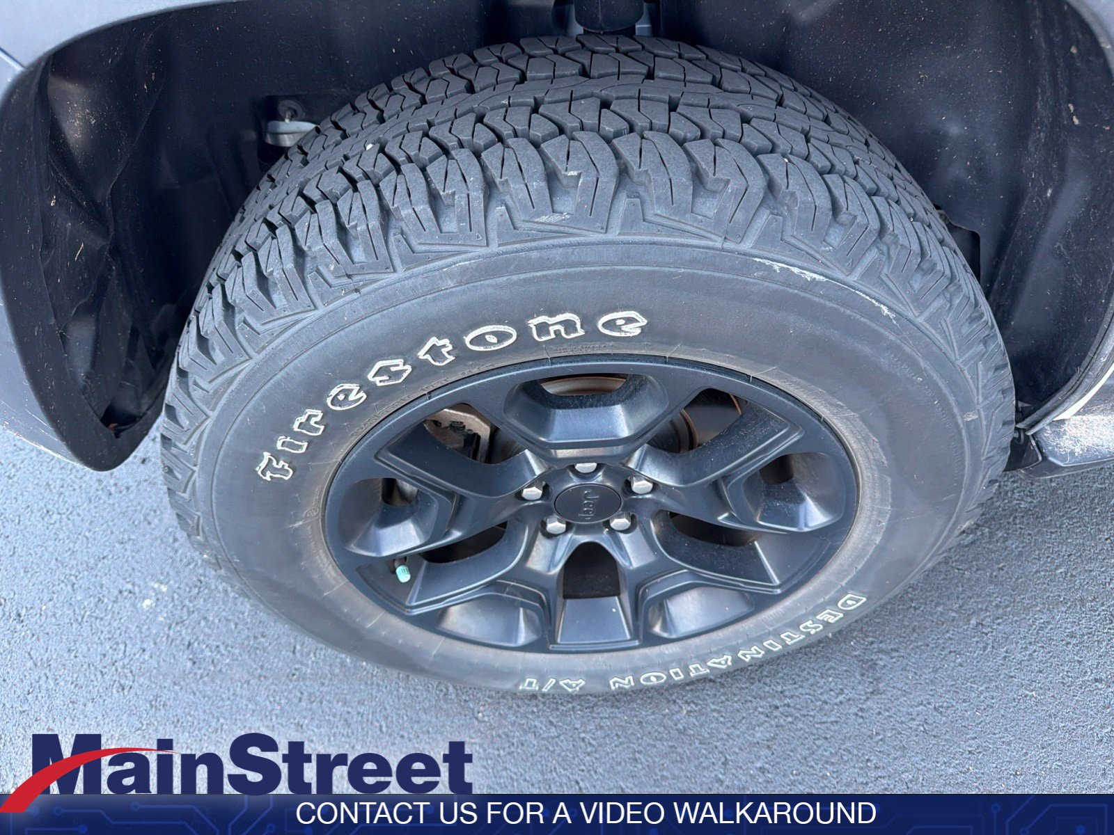 Used 2022 Jeep Cherokee Trailhawk w/ Sound & Nav Group AWD/4WD image 8