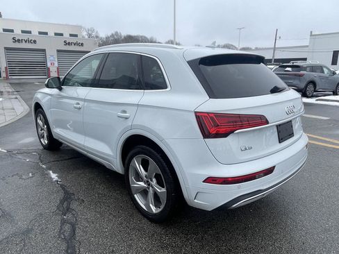 Used 2021 Audi Q5 Premium Plus w/ Premium Plus Package image 3