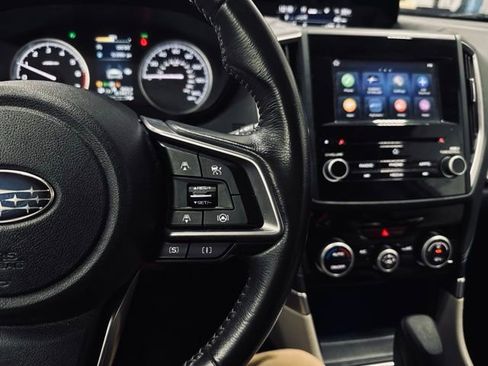 Used 2022 Subaru Forester Premium image 27