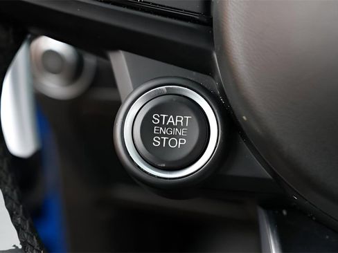 Used 2023 Alfa Romeo Stelvio Veloce image 38