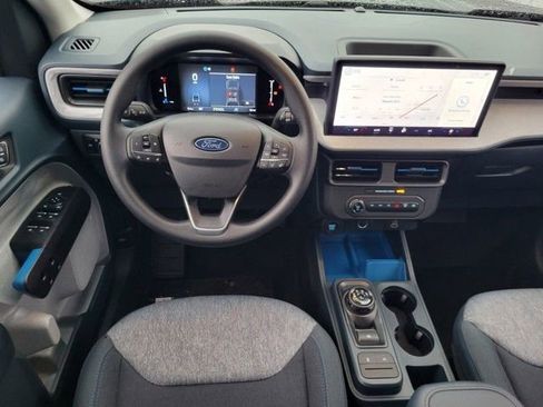 New 2026 Ford Maverick XLT image 9