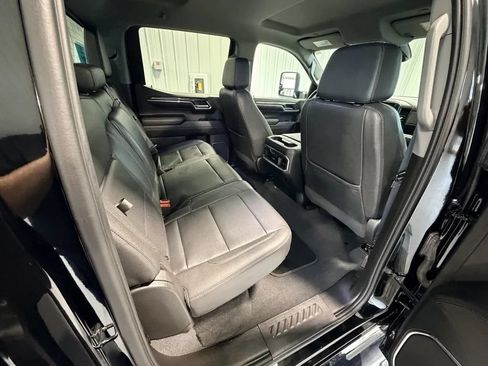 Used 2024 Chevrolet Silverado 1500 LTZ AWD/4WD image 22