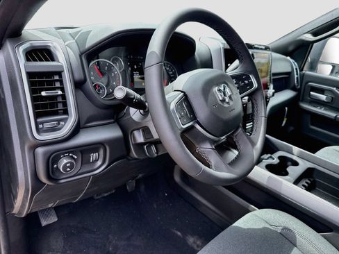 New 2026 RAM 3500 Big Horn AWD/4WD image 9