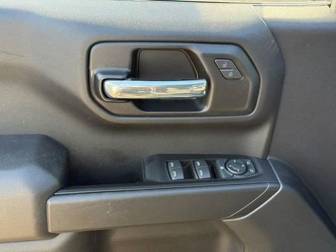 Used 2022 Chevrolet Silverado 1500 Custom Trail Boss w/ Safety Confidence Package image 15