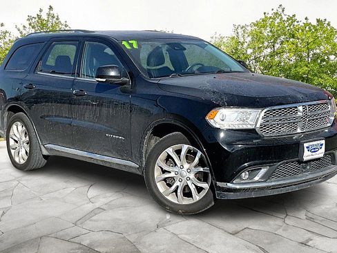 Used 2017 Dodge Durango Citadel w/ Technology Group image 3