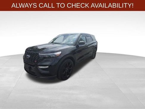 Used 2022 Ford Explorer ST w/ ST Street Pack AWD/4WD image 3
