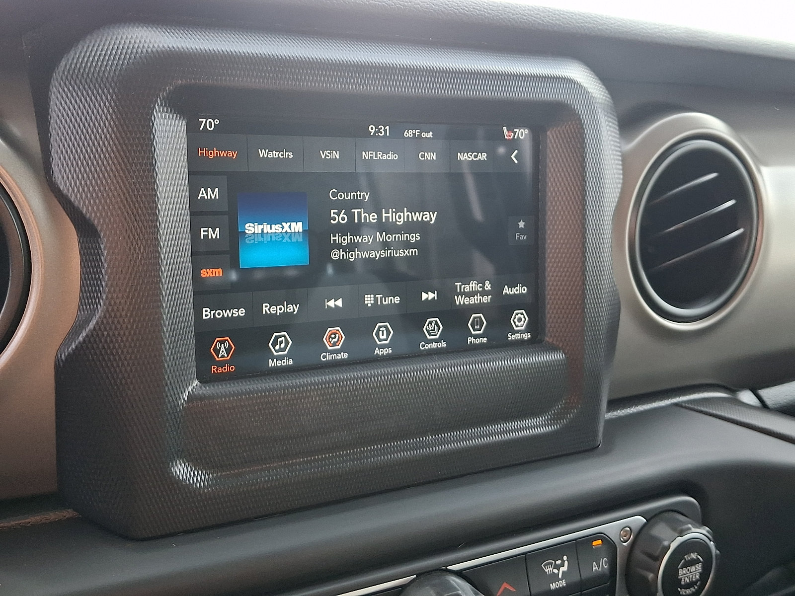 Used 2021 Jeep Wrangler Unlimited Sport AWD/4WD image 16