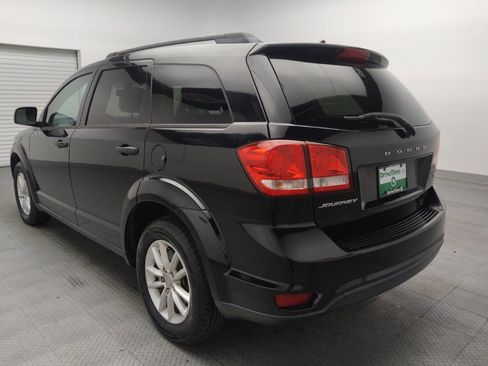 Used 2017 Dodge Journey SXT FWD image 5