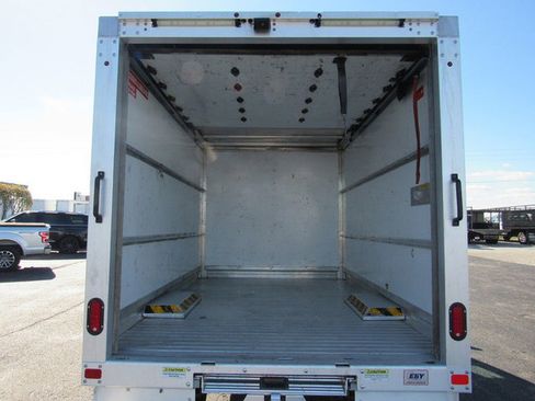 Used 2020 Ford Transit 350 image 18