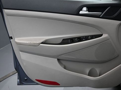 Used 2019 Hyundai Tucson SE FWD image 22
