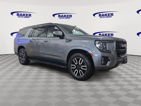 Used 2021 GMC Yukon XL AT4 image 3