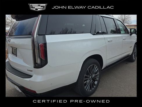 Certified 2024 Cadillac Escalade ESV V image 6