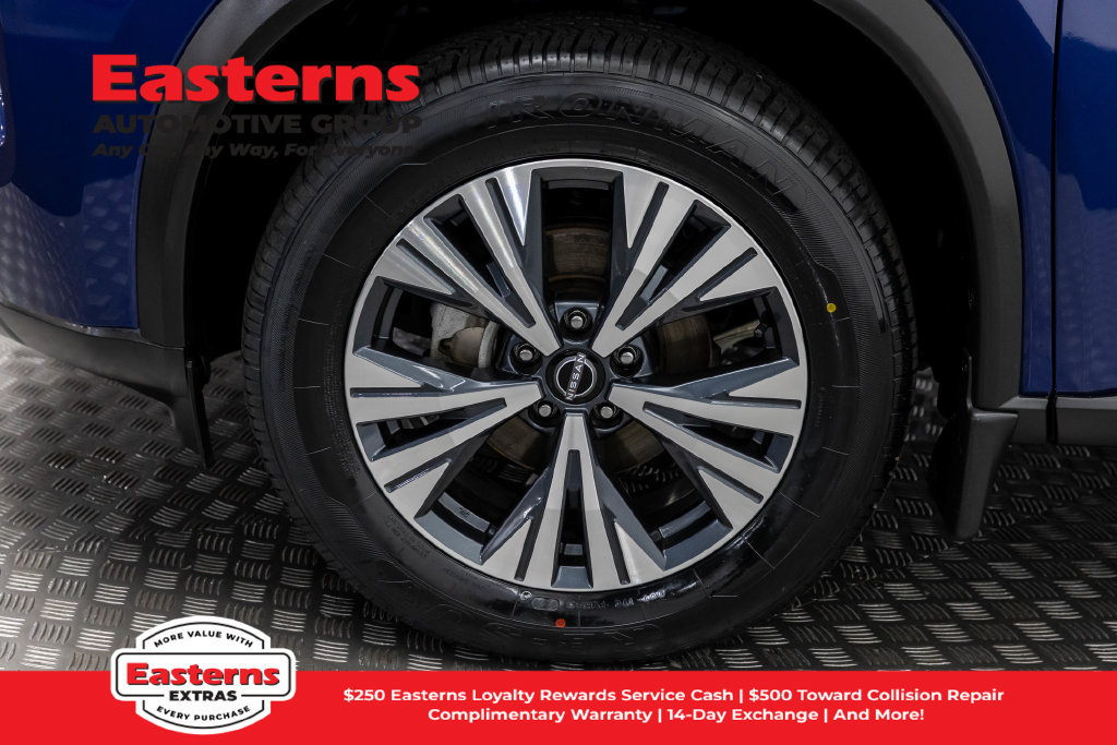 Used 2023 Nissan Rogue SV w/ SV Premium B Package AWD/4WD image 34