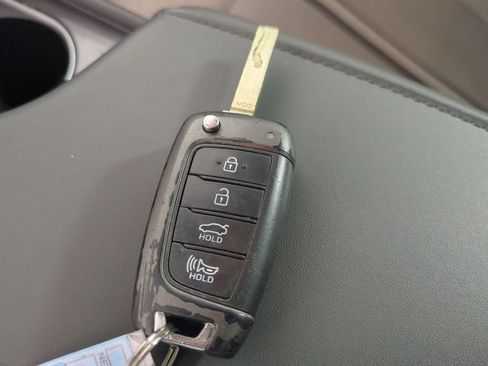 Used 2020 Hyundai Sonata SE FWD image 34
