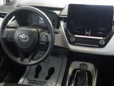 Certified 2024 Toyota Corolla LE image 27