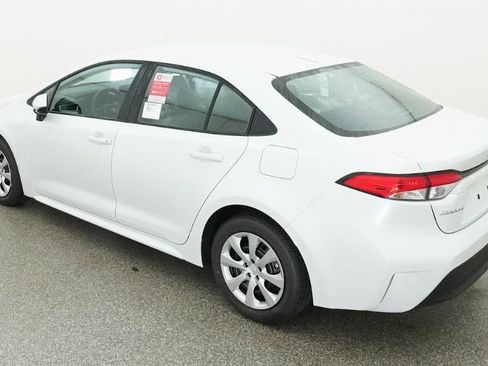 New 2026 Toyota Corolla LE FWD image 5