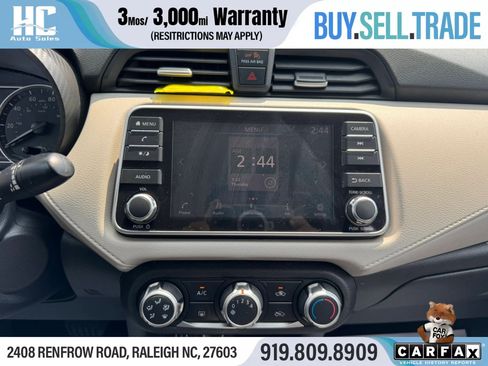 Used 2021 Nissan Versa SV FWD image 23