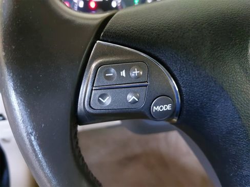 Used 2011 Lexus ES 350 image 17