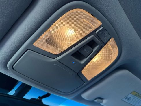 Used 2014 Kia Cadenza Premium w/ Technology Package image 12