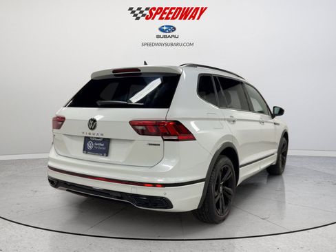 Certified 2023 Volkswagen Tiguan SE R-Line AWD/4WD image 6