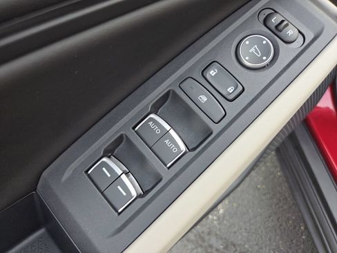 Certified 2025 Honda Accord SE image 29